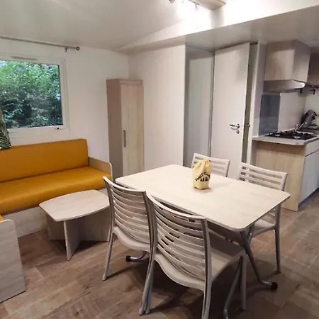 Mobil-home Confortable Avec Terrasse A - Api-1-52-1281 * شال ليه أوكس