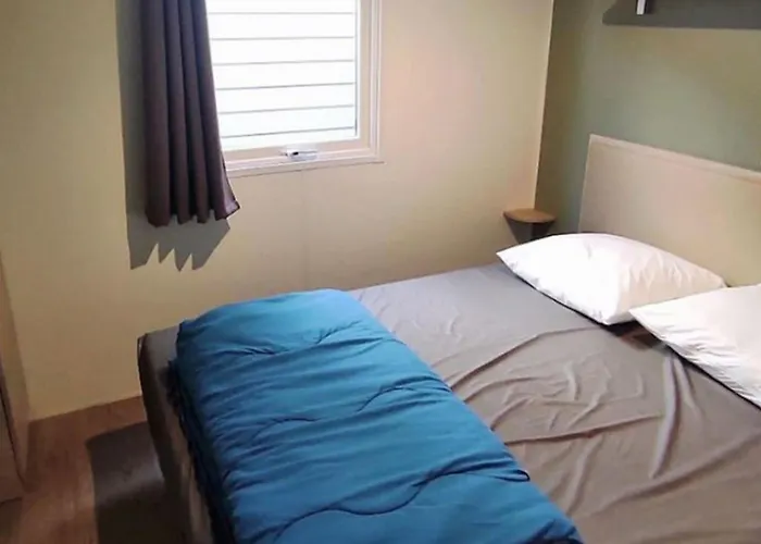 Mobil-home Confortable Avec Terrasse A - Api-1-52-1281 Кемпинг