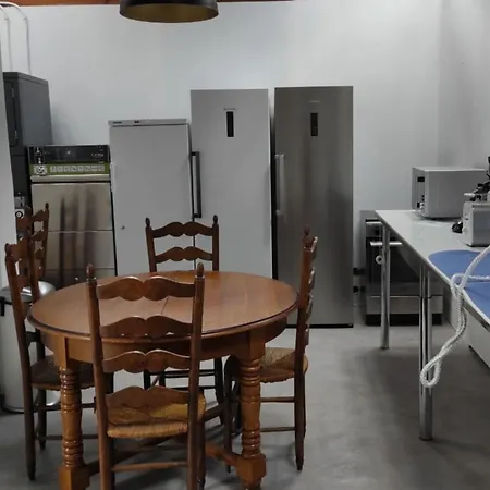 Kemp Mobil-home Confortable Avec Terrasse A - Api-1-52-1281 *